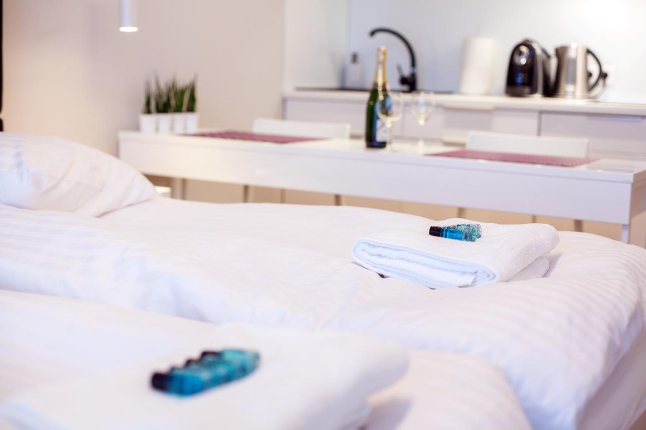 Apartamenty Triton Park Варшава Екстериор снимка